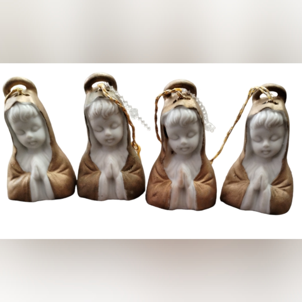 Vintage 50s Ardalt bell ornaments feature Image of Virgin Mary in prayer